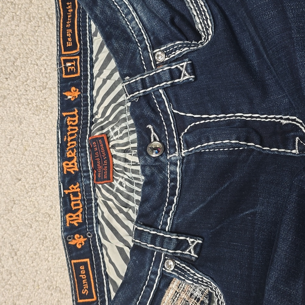 Rock Revival Jeans - Picture 3 of 13
